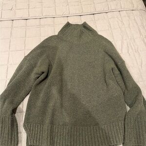 Abercrombie & Fitch Sage Turtleneck Sweater